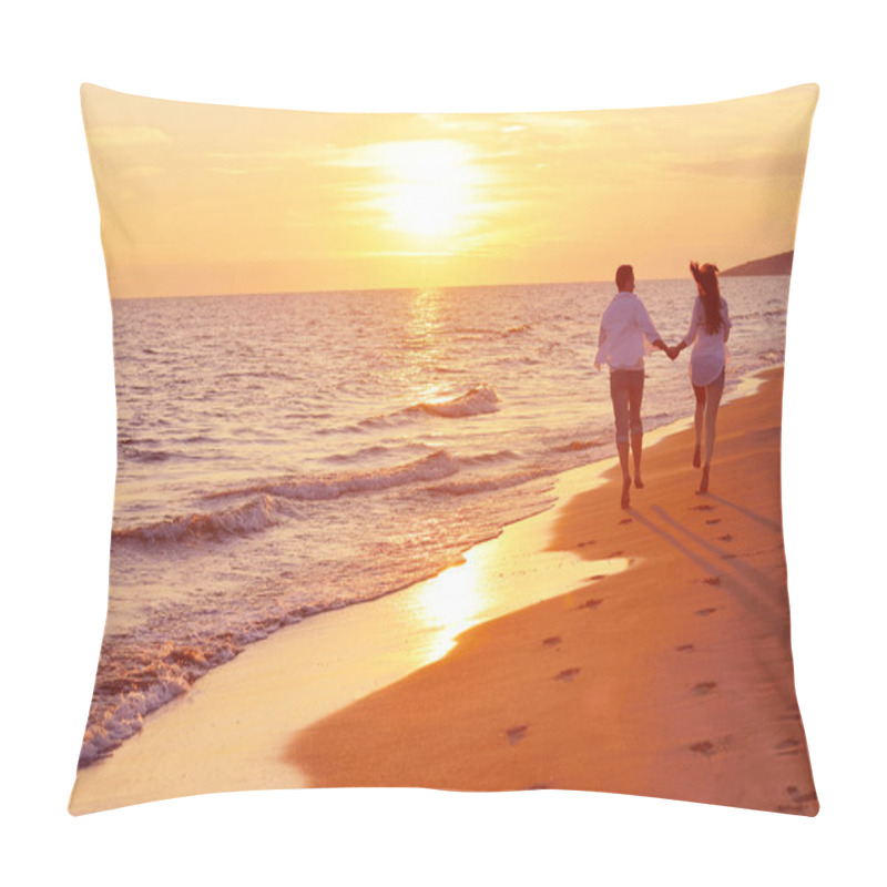 Personality  Young Couple  On Beach Have Fun Pillow Covers