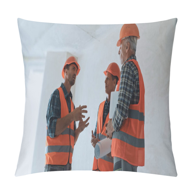 Personality  Builder Gesturing While Talking With Coworkers In Hard Hats On Construction Site Pillow Covers