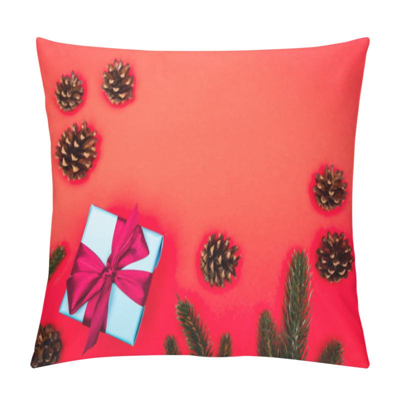 Personality  Top View Of Cones, Spruce Branches And Gift Box On Red Background Pillow Covers