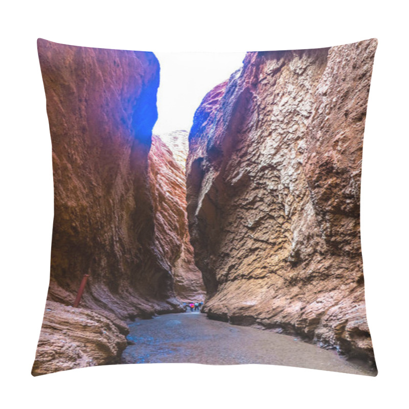 Personality  Tianshan Mysterious Grand Canyon Landscape Breathtaking Picturesque View Point Pillow Covers