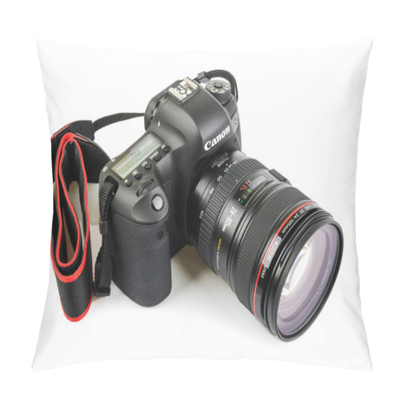 Personality  KYIV, UKRAINE - MARCH 30, 2015:. Canon 6D Camera With 24-105mm F/4.0L Is Usm Lens On A White Background Pillow Covers