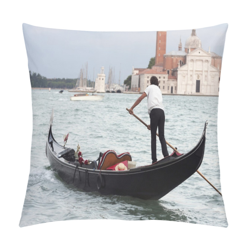 Personality  Venetian Gondolier Pillow Covers