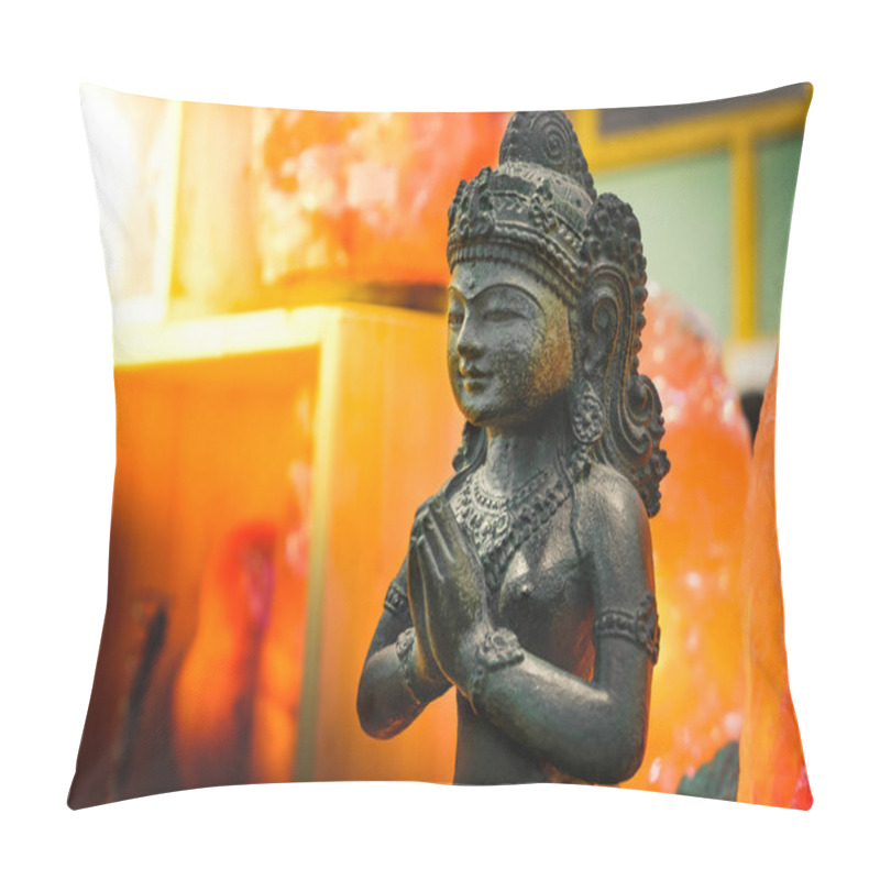 Personality  Female Indian Statue Pray God Goddess Lakshmi Pillow Covers