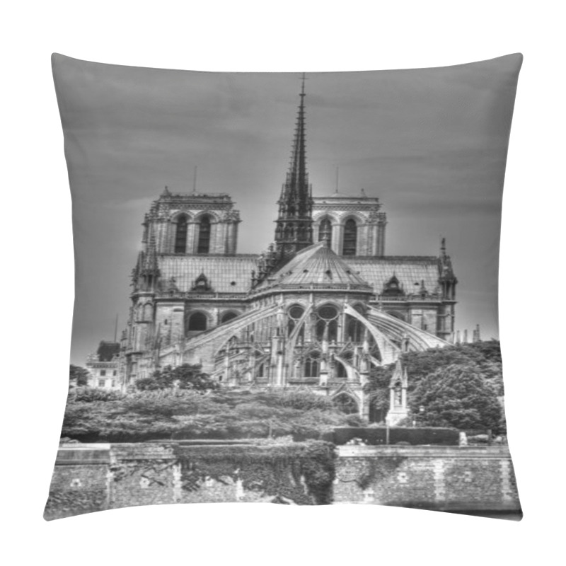 Personality  Dark Clouds Over Notre Dame Cathedral, Paris, France (HDR Monchrome Version) Pillow Covers