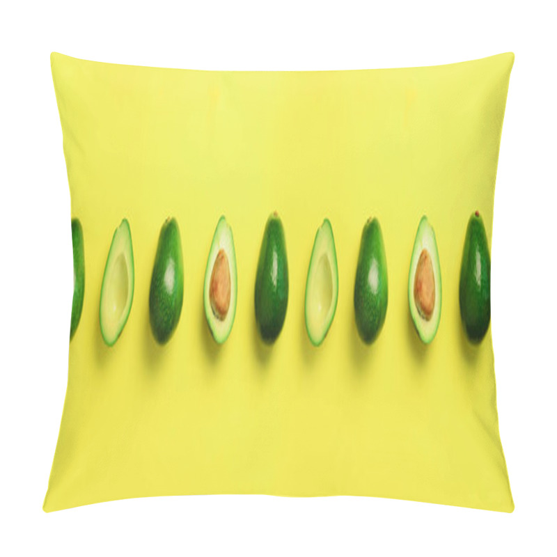 Personality  Organic Avocado With Seed, Avocado Halves, Whole Fruits On Yellow Background. Top View. Banner, Seamless Pattern. Pop Art Design, Creative Summer Food Concept. Green Avocadoes, Minimal Flat Lay Style Pillow Covers