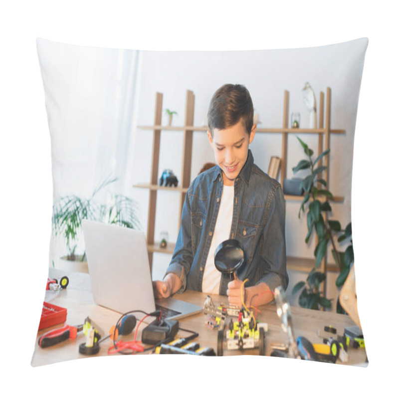 Personality  Smiling Boy Holding Magnifying Glass Near Parts Of Robotics Model And Laptop Pillow Covers