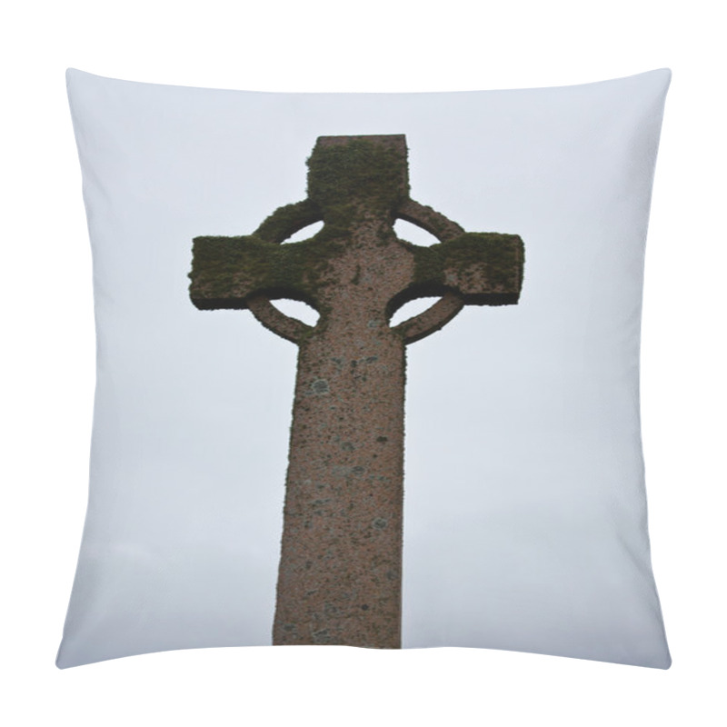 Personality  Celtic Cross Pillow Covers