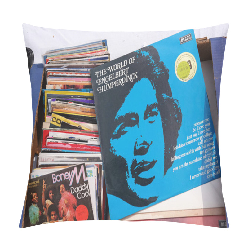 Personality  Engelbert Humperdinck Pillow Covers