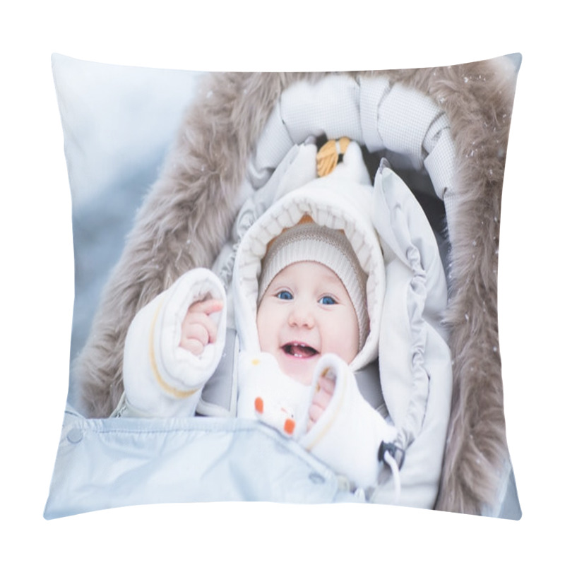 Personality  Baby Girl Enjoying A Walk In A Snowy Winter Park Pillow Covers