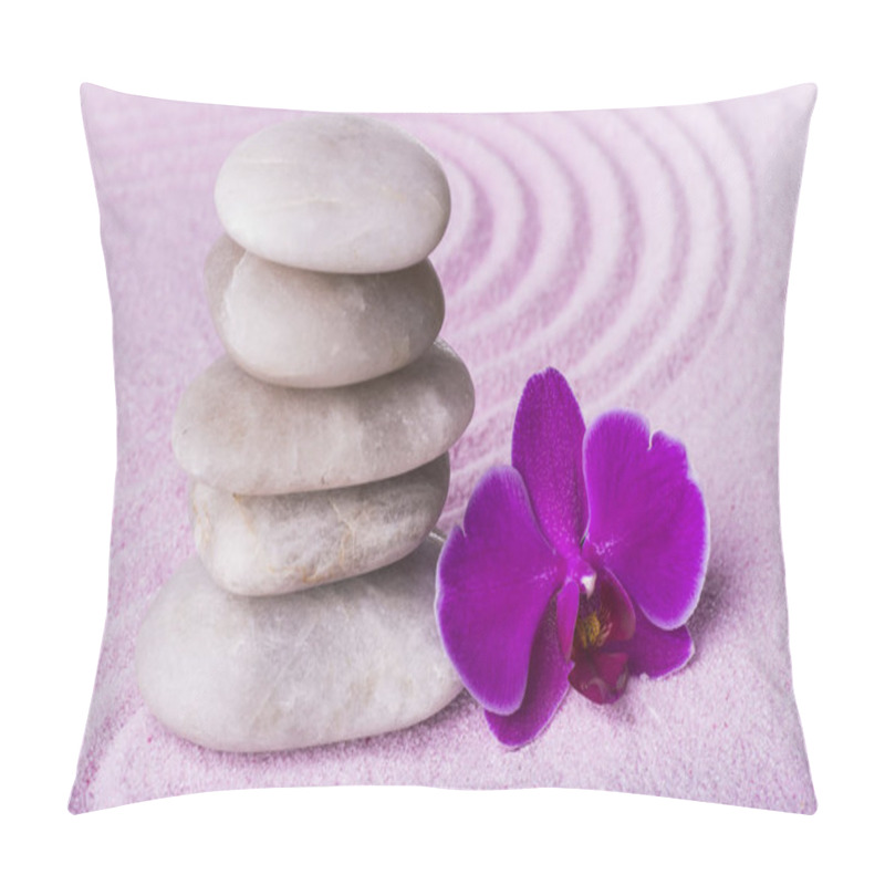 Personality  Spa Con Giardino Zen Pillow Covers