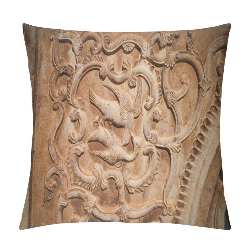 Personality  An Intricate Stone Carving Featuring Two Birds Surrounded By Ornate Floral Patterns. The Texture Of The Stone Is Weathered, Showcasing Detailed Craftsmanship. Pillow Covers