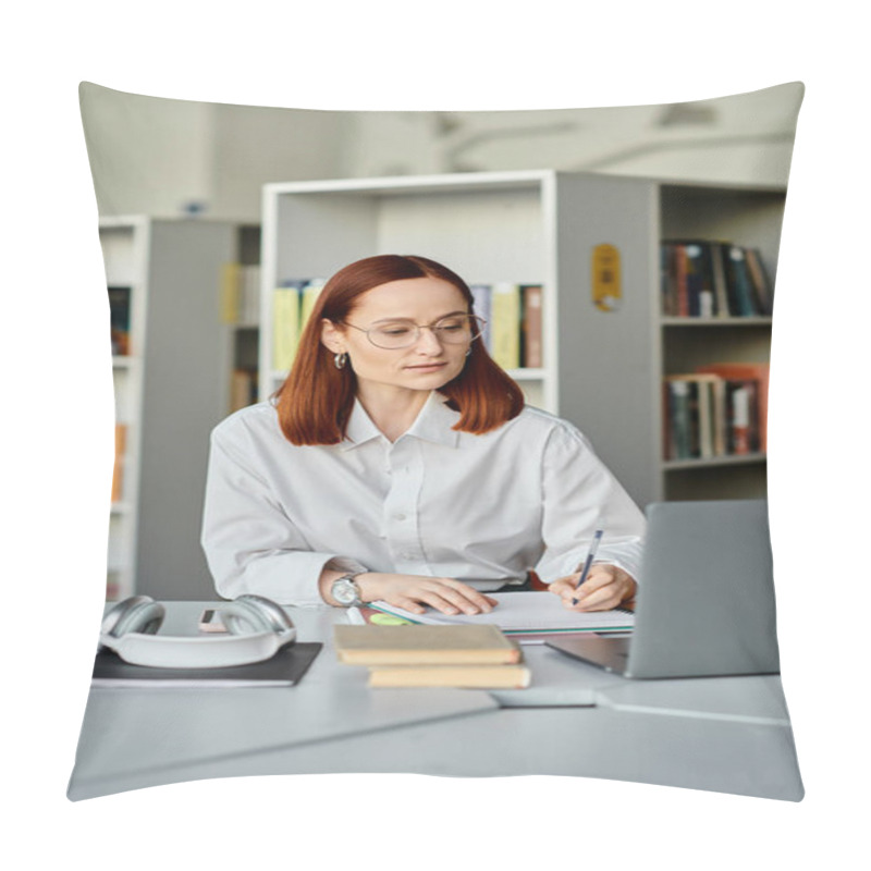 Personality  A Female Tutor With Red Hair Conducts An Online Lesson From A Library Desk, Using A Laptop For After School Instruction. Pillow Covers