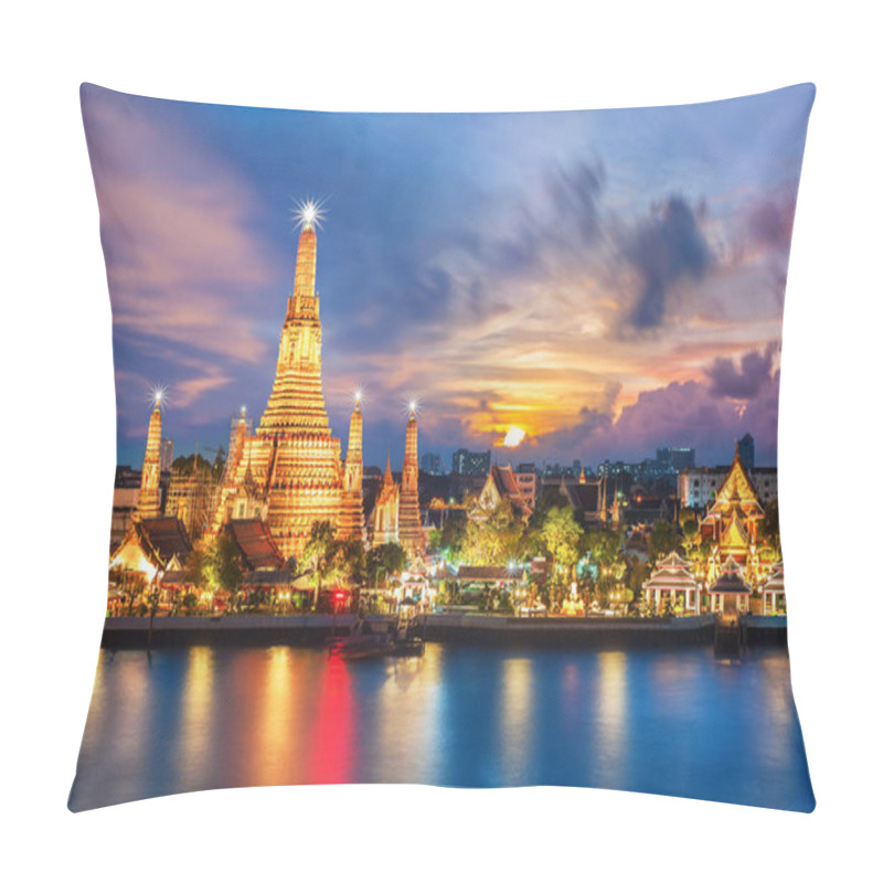 Personality  Wat Arun Night View Temple In Bangkok, Thailan Pillow Covers