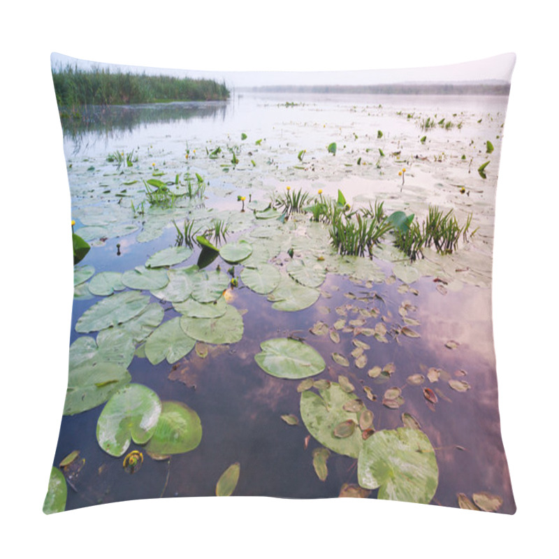 Personality  Sunrise On River Pillow Covers