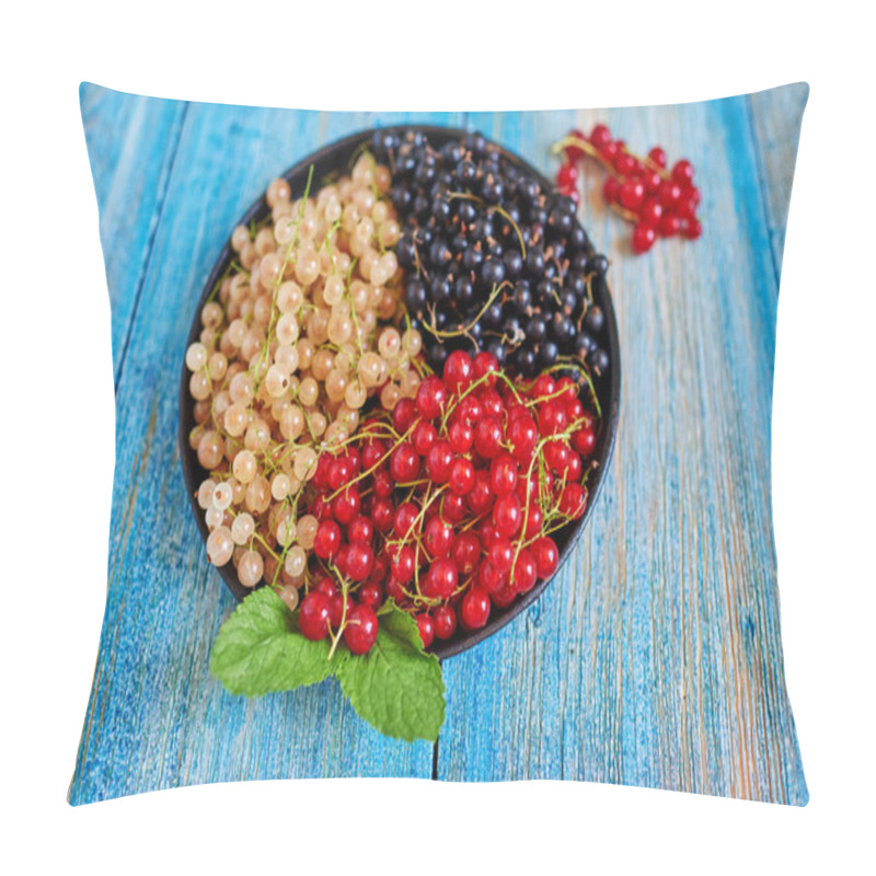 Personality  On A Light Blue Background, Stands A Dark Plate With Bright Fresh Berries Pillow Covers