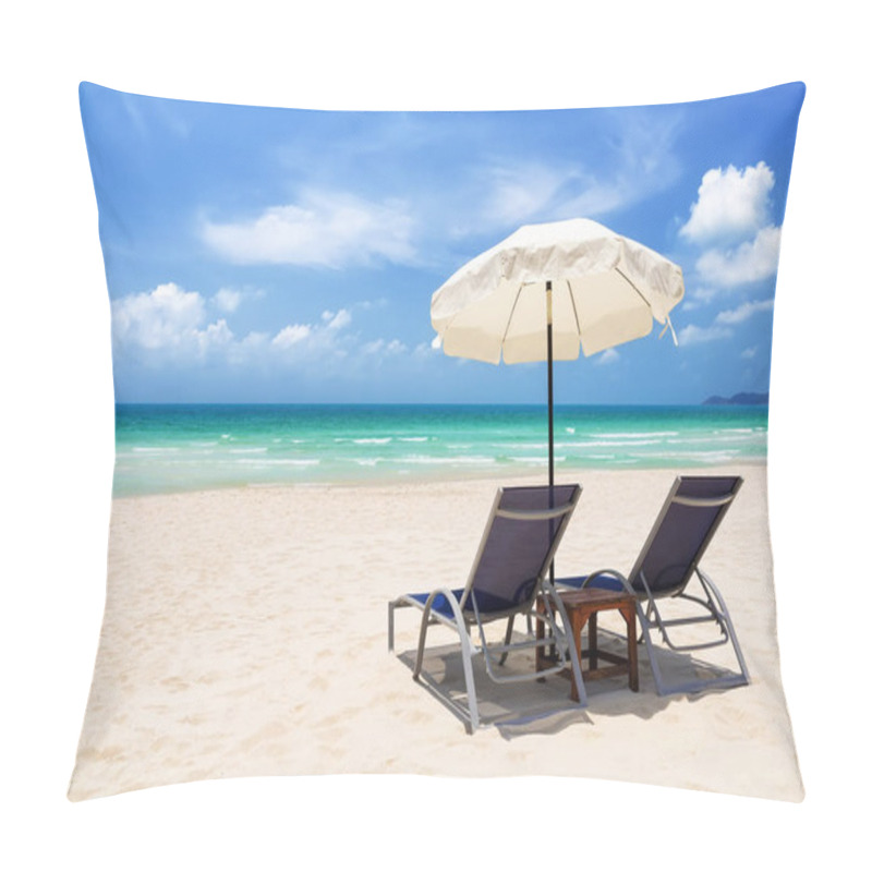 Personality  Beach Chairs With Umbrella And Beautiful Sand Beach In Koh Samui, Thailand Pillow Covers