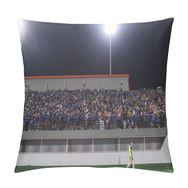 Personality  Sisaket, Thailand - 27 MAY 2022: Unidentified Fan Of Thailand During Friendly Match Between Thailand Against Turkmenistan At Sisaket Provience Stadium, Thailand Pillow Covers