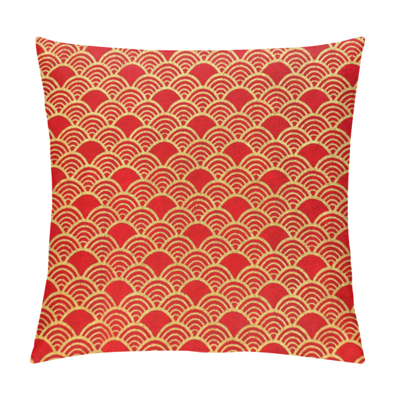 Personality  Printed Fabric With Japanese Fish Scales Or Chinese Fish Skin Wave And Curve Pattern. Asian Curved Fan And Fish Scales Pattern, In Deep Red And Gold Color. Seamless Background Texture. Pillow Covers