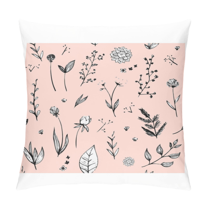 Personality  Seamless Pattern With Flowers And Leaves On Pastel Pink Background  Pillow Covers