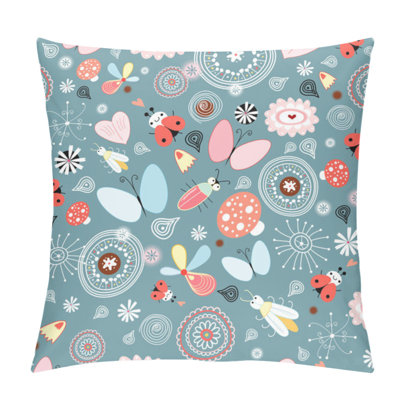 Personality  Floral Pattern With Insects Pillow Covers