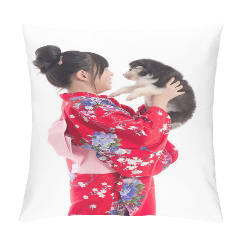 Personality  Little Asian Girl In Red Kimono Playing With A Siberian Husky Pu Pillow Covers