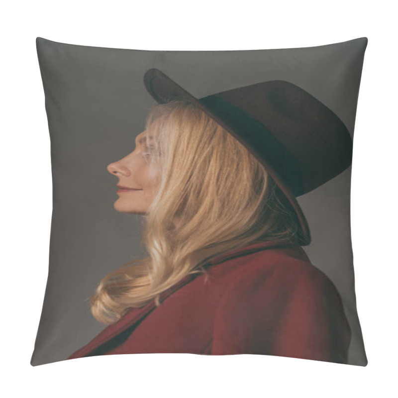 Personality  Smiling Mature Woman In Hat Pillow Covers