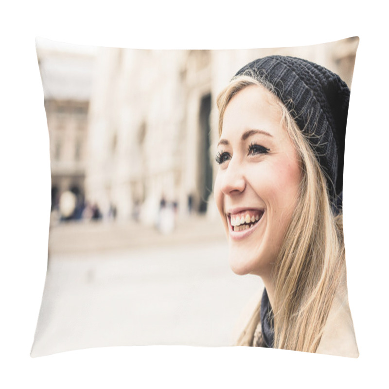 Personality  Happy Blonde Woman Pillow Covers