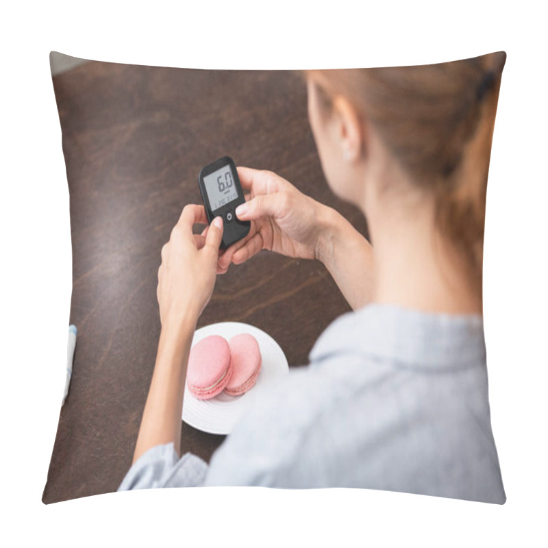 Personality  Selective Focus Of Woman Holding Glucose Monitor Near Sweet Dessert  Pillow Covers