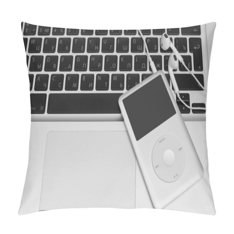 Personality  Pavlograd, Ukraine - December 13, 2014: IPod Classic 160 Gb With Pillow Covers