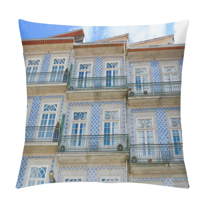 Personality  Classical Buildings With Balconies Windows And Facade Decorated With Traditional Blue Tiles Downtown Porto, Portugal. Pillow Covers