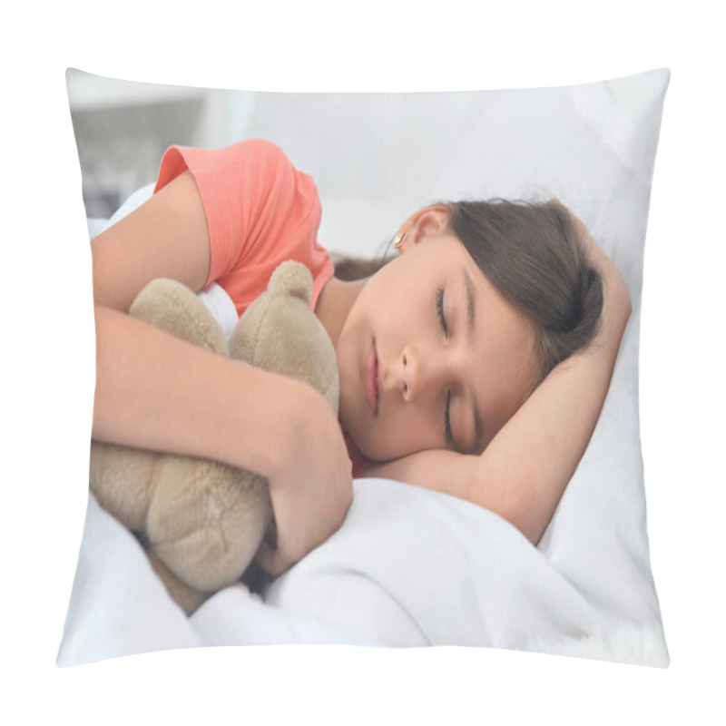 Personality  Cute Little Girl Sleeping In Bed With Teddy Bear  Pillow Covers