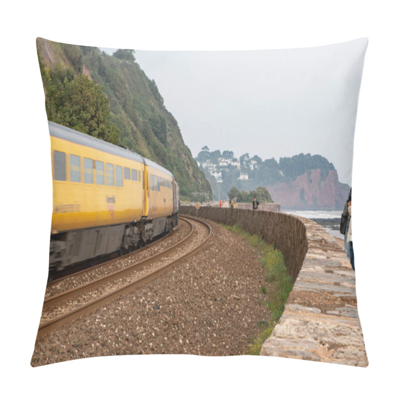 Personality  Teignmouth, Devon, Uk. 09-21-24. A Train With Motion Blur Travels Along A Curving Track At Teignmouth In Devon. Transport And Railway Infrastructure. Good Leading Lines. Transport And Rail.  Pillow Covers