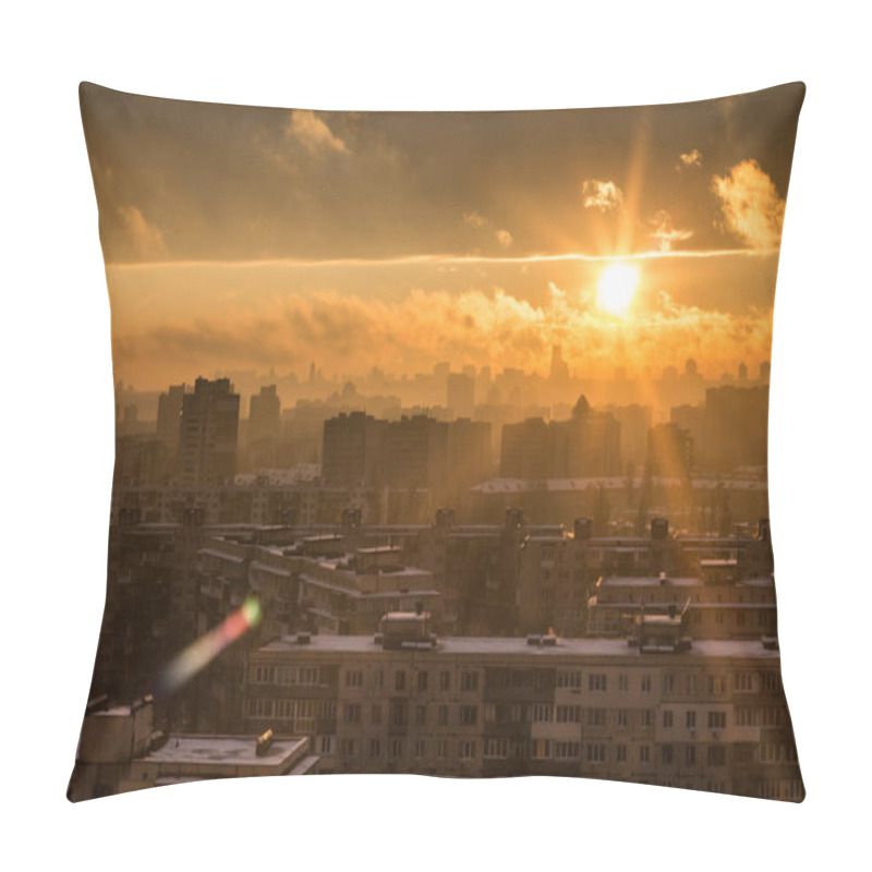 Personality  Orange Rays Of The Sun Over The City Pillow Covers