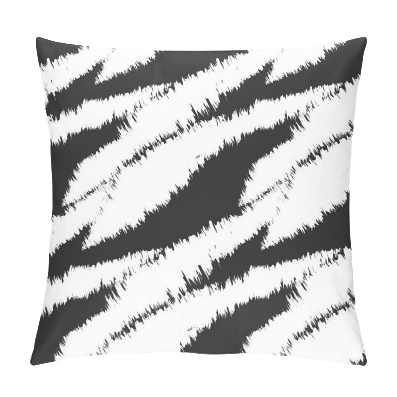 Personality  Black And White Brush Stroke Fur Pattern Design For Fashion Prints, Homeware, Graphics, Backgrounds Pillow Covers