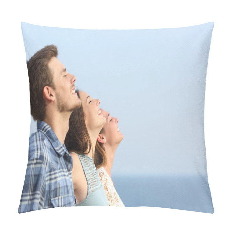 Personality  Group Of Friends Breathing Deep Fresh Air Pillow Covers