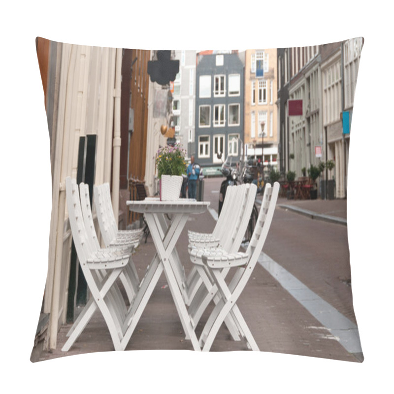 Personality  Cafe Table On A Street Pillow Covers