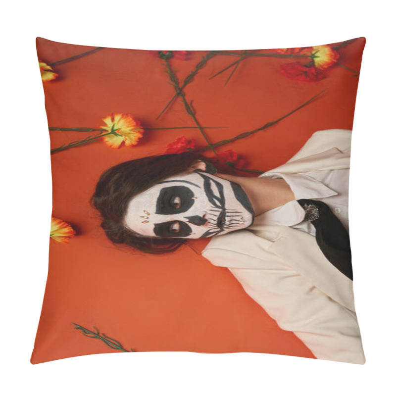 Personality  Woman In Dia De Los Muertos Makeup And Suit Lying Down On Red Backdrop With Flowers, Top View Pillow Covers