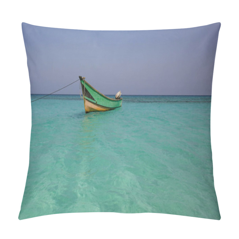 Personality  Boat On An Island Of Socotra Pillow Covers