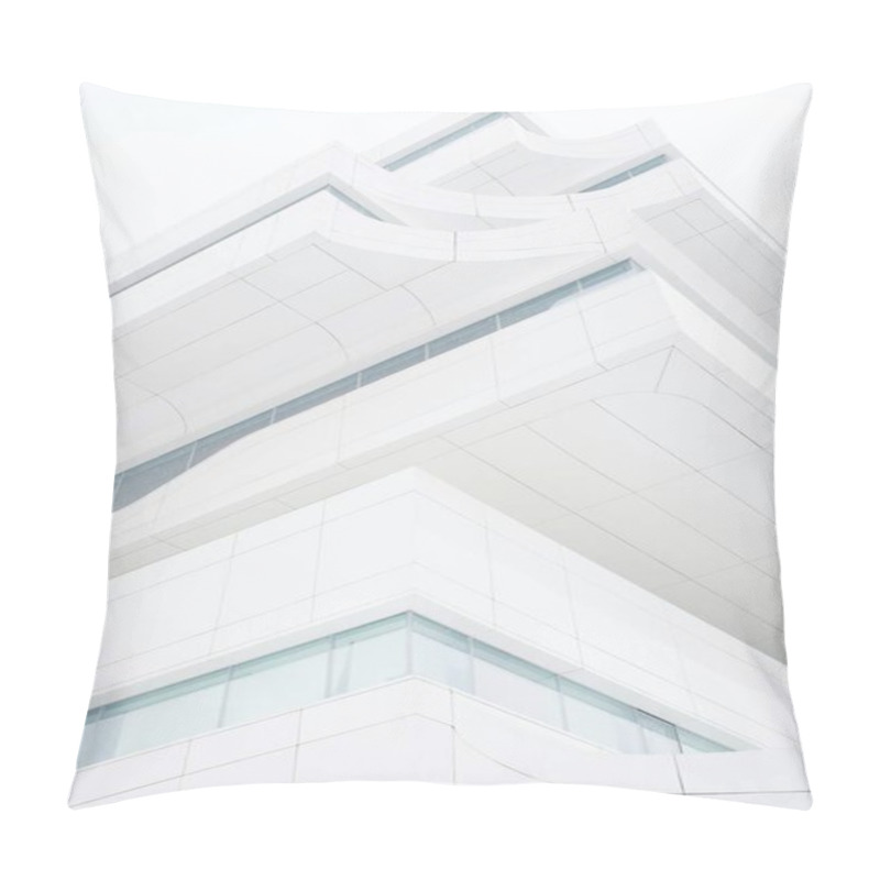 Personality  Modern Architectural Design Featuring Sleek White Structures And Geometric Lines. Pillow Covers