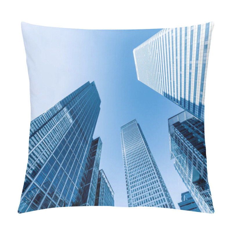 Personality  London Canary Wharf Business District Pillow Covers