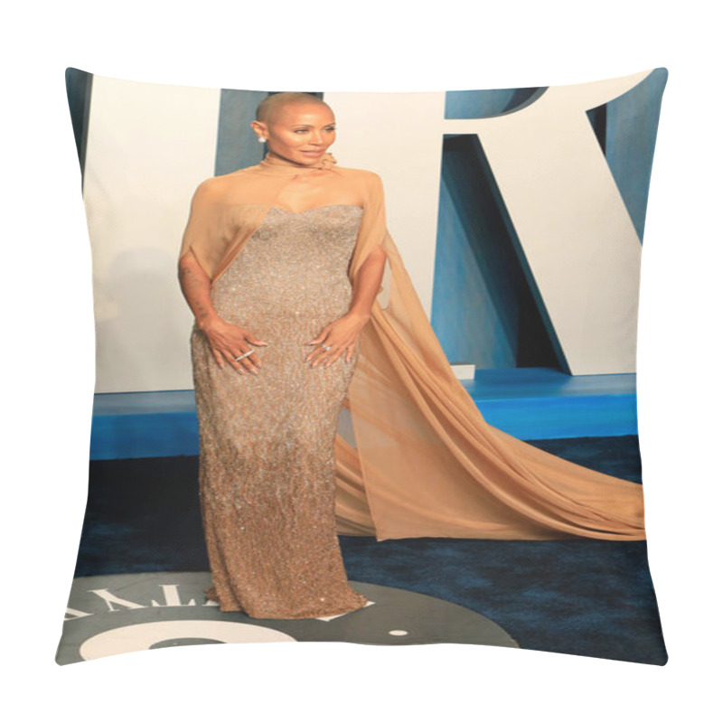 Personality  LOS ANGELES - MAR 27:  Jada Pinkett-Smith At The Vanity Fair Oscar Party At Wallis Annenberg Center For The Performing Arts On March 27, 2022  In Beverly Hills, CA Pillow Covers