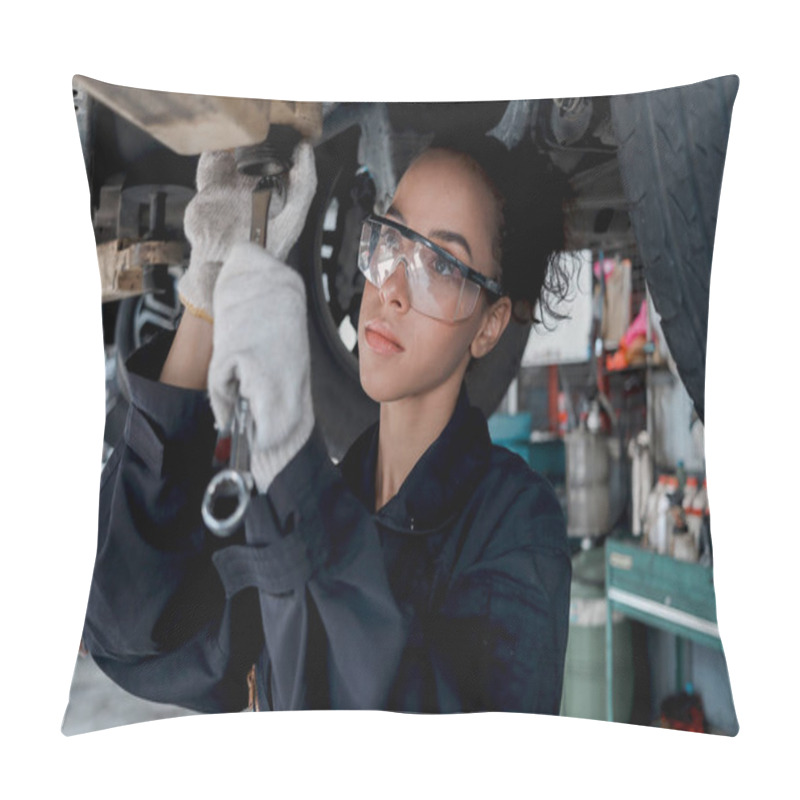 Personality  Beautiful Female Auto Mechanic Checking Wheel Tires In Garage, Car Service Technician Woman Repairing Customer Car At Automobile Service, Inspecting Vehicle Underbody And Suspension Engine System. Pillow Covers