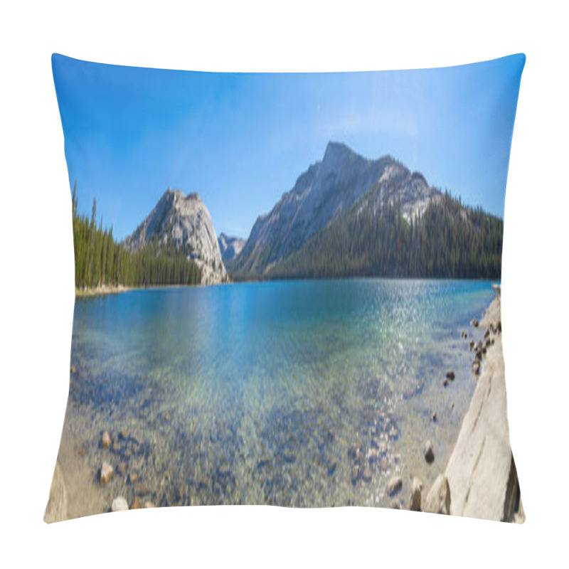 Personality  Tioga Road Aka CA120 Crosses Then Sierra Nevada Offering Endless Scenic Views Pillow Covers