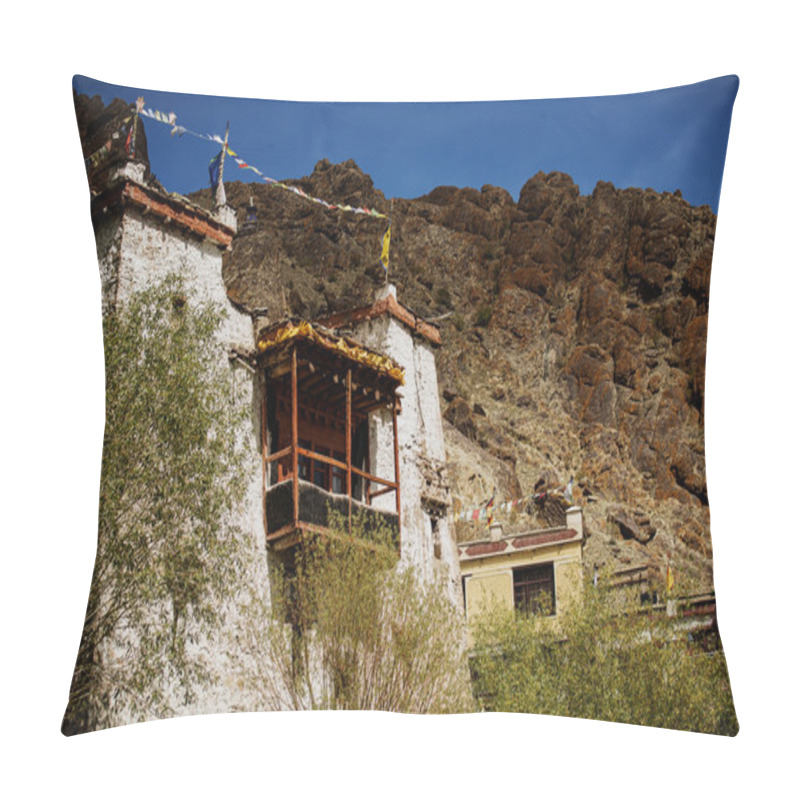 Personality  Beautiful House In The Complex Of Hemis Monastery Leh Ladakh ,India Pillow Covers