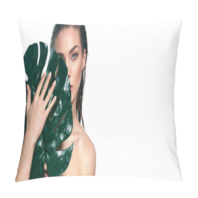 Personality  A Beautiful Young Girl In The Studio On A White Background With Wet Skin And Wet Hair Holds A Large Green Tropical Leaf In Hands And Covers A Part Of Her Face. Pillow Covers