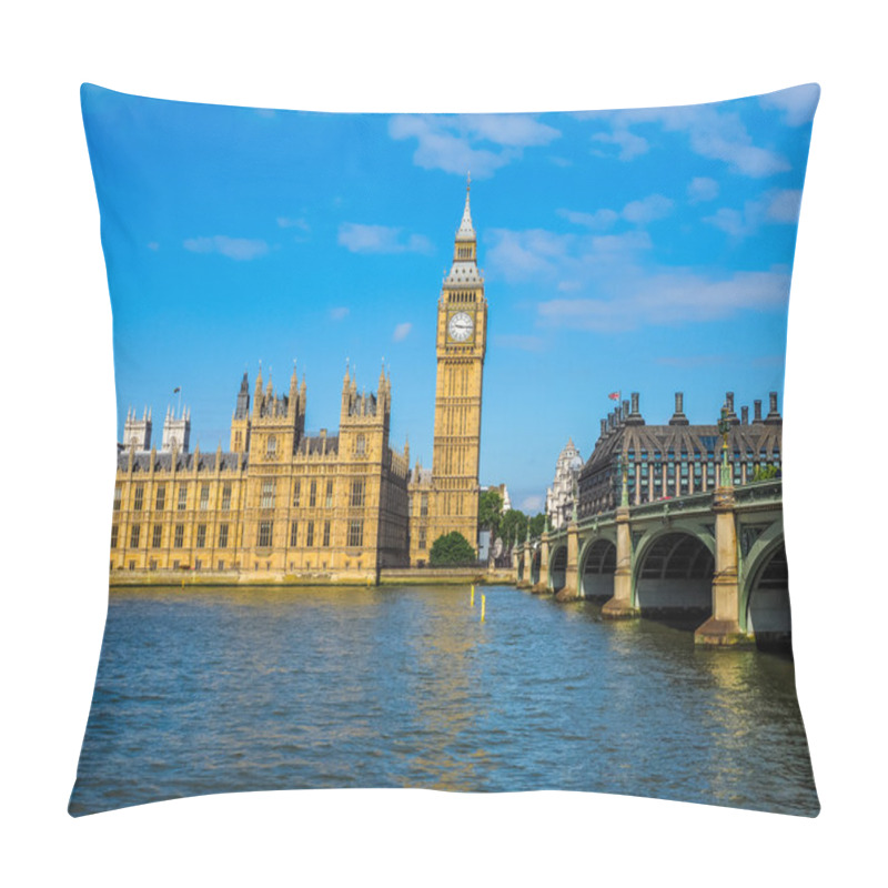 Personality  Houses Of Parliament In London HDR Pillow Covers