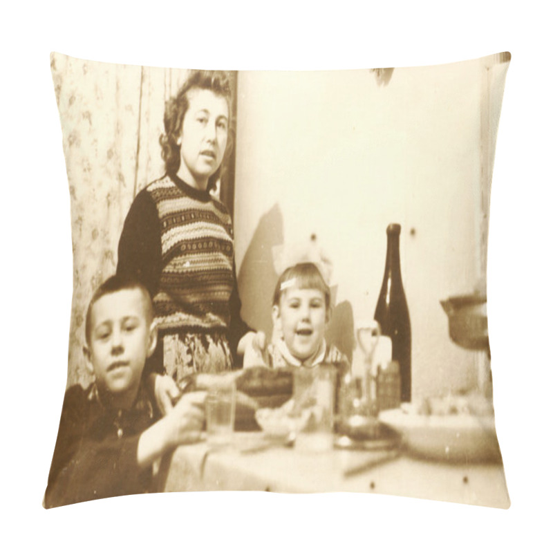 Personality  Old Family Photograph Pillow Covers