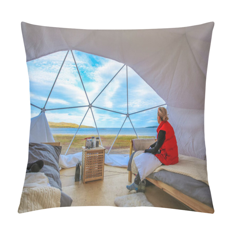 Personality  Interior Of A Glamorous Camp In The North Of Russia On The Shores Of The Arctic Ocean Pillow Covers