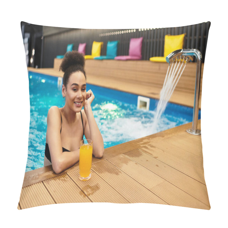 Personality  A Young Woman Unwinds By The Pool, Sipping A Vibrant Drink, And Soaking In Serene Spa Vibes. Pillow Covers