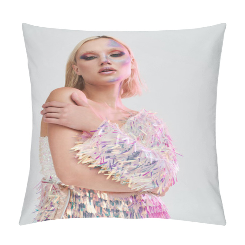 Personality  A Stylish Young Woman Showcases Her Unique Holographic Attire In A Creative Studio. Pillow Covers